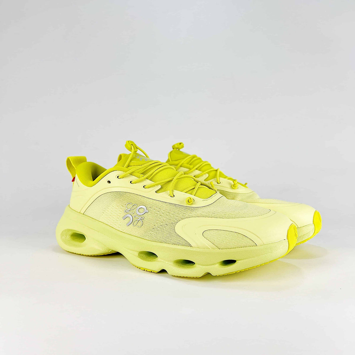 Loewe × On Cloudsolo – Unisex Lightweight Breathable Luxury Collaborative Running Shoes | Neon Yellow