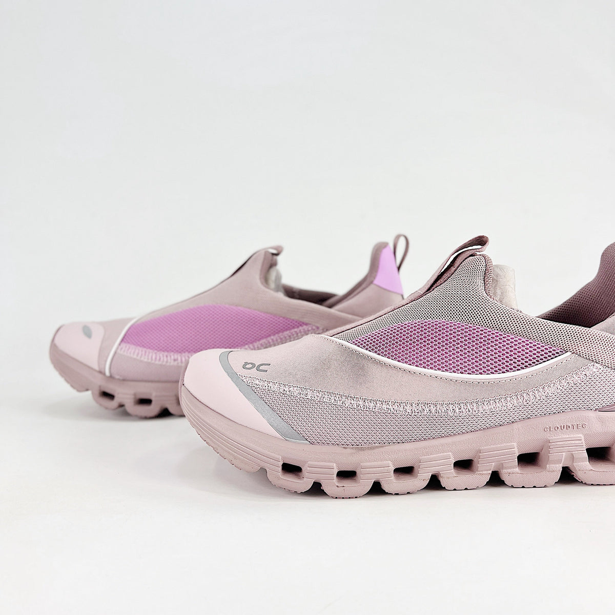 On Cloud X 4 – Women's Lightweight Breathable Maximum Support Training Shoes | Pearl Pink & Mauve
