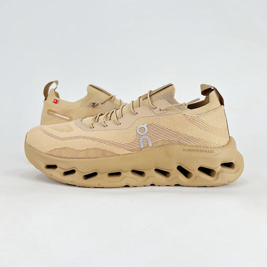 Loewe × On Cloudsolo – Unisex Lightweight Breathable Luxury Collaborative Running Shoes | Sand & Wheat