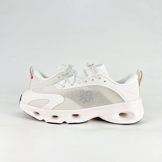 Loewe × On Cloudsolo – Unisex Lightweight Breathable Luxury Collaborative Running Shoes | White & Pearl Silver