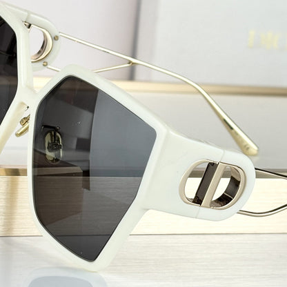 D**R 30Montaigne Butterfly Sunglasses | White Acetate Frame, Grey Lenses & CD Logo | Multiple Colors