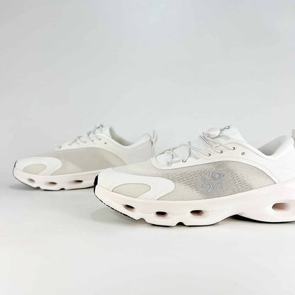 Loewe × On Cloudsolo – Unisex Lightweight Breathable Luxury Collaborative Running Shoes | White & Light Gray