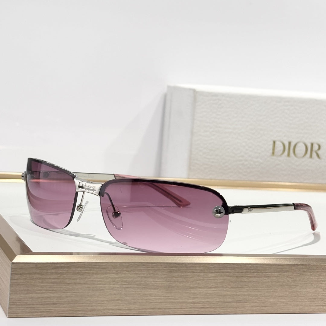 D**R Rimless Sunglasses | Silver Metal Frame, Elongated Rectangle Lens & Clear Gradient Tint | Multiple Colors