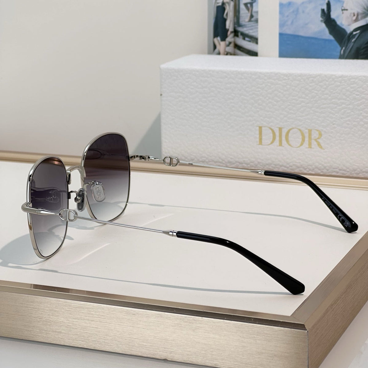 D**R Oversized Square Metal Wire Frame Sunglasses with Polished Silver Frame, Grey Lavender Gradient Lenses & CD Monogram Detail