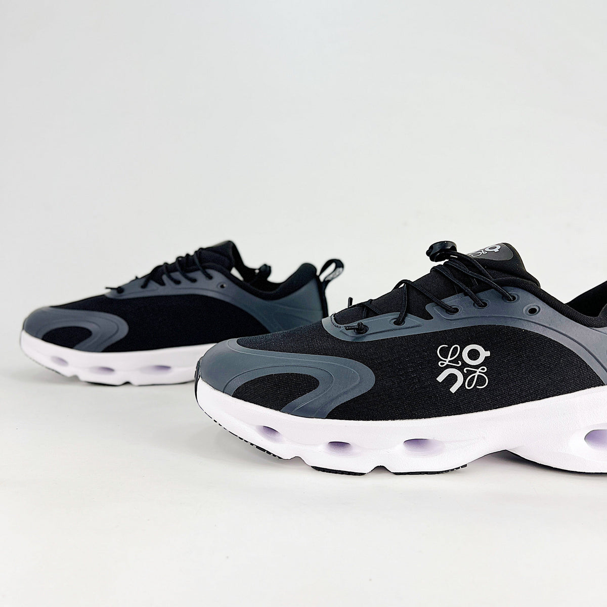 Loewe × On Cloudsolo – Unisex Lightweight Breathable Luxury Collaborative Running Shoes | Black & Charcoal
