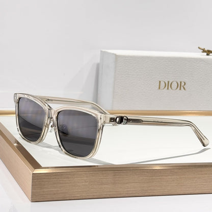 D**R 30Montaigne S9U Square Sunglasses | Black Acetate Frame, Grey Gradient Lenses, Gold CD Badge Hinge | Multiple Colors