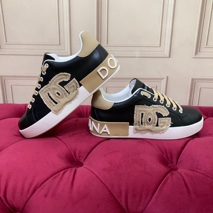 D*G 2026 Premium Leather Casual Sneakers - Designer Unisex Shoes in Black & White