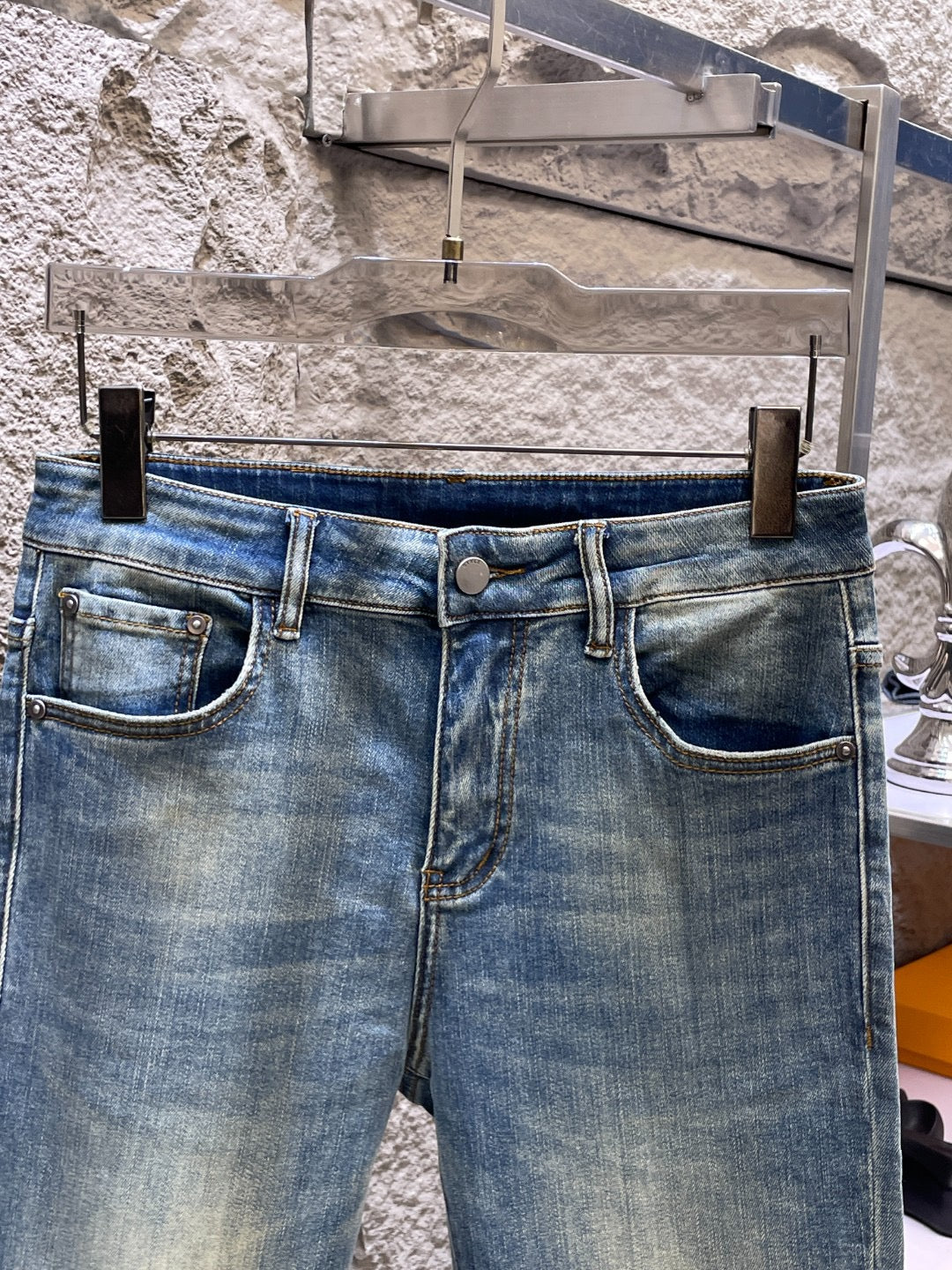 NEW-D*G JEANS
