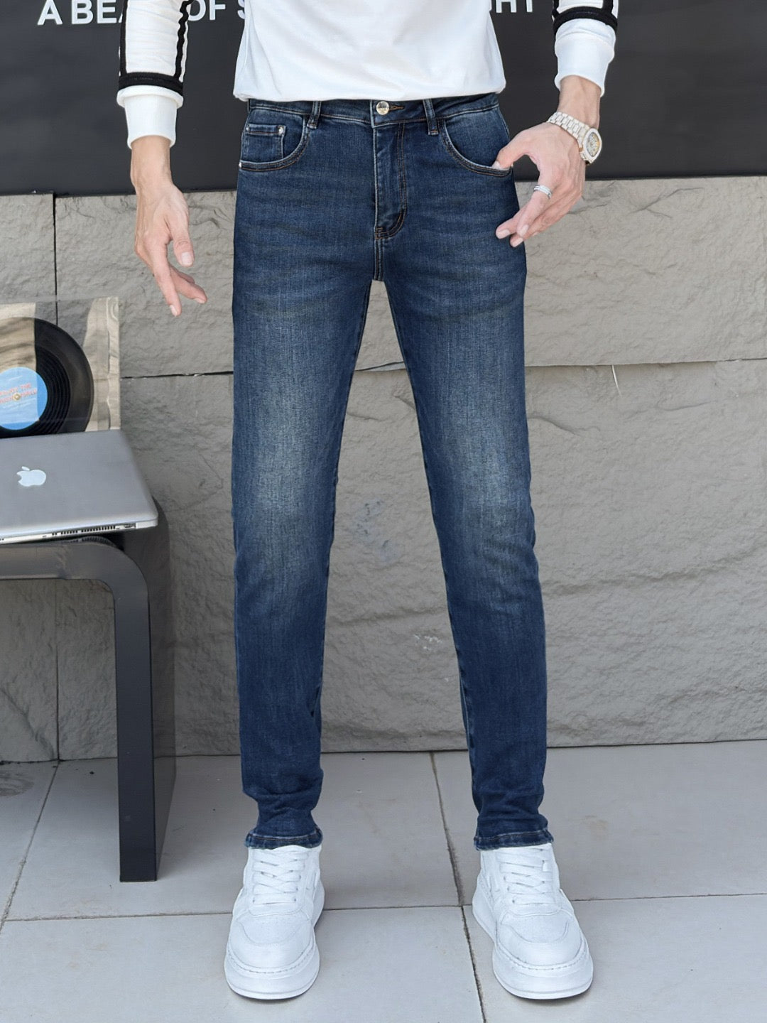 NEW-D*G JEANS