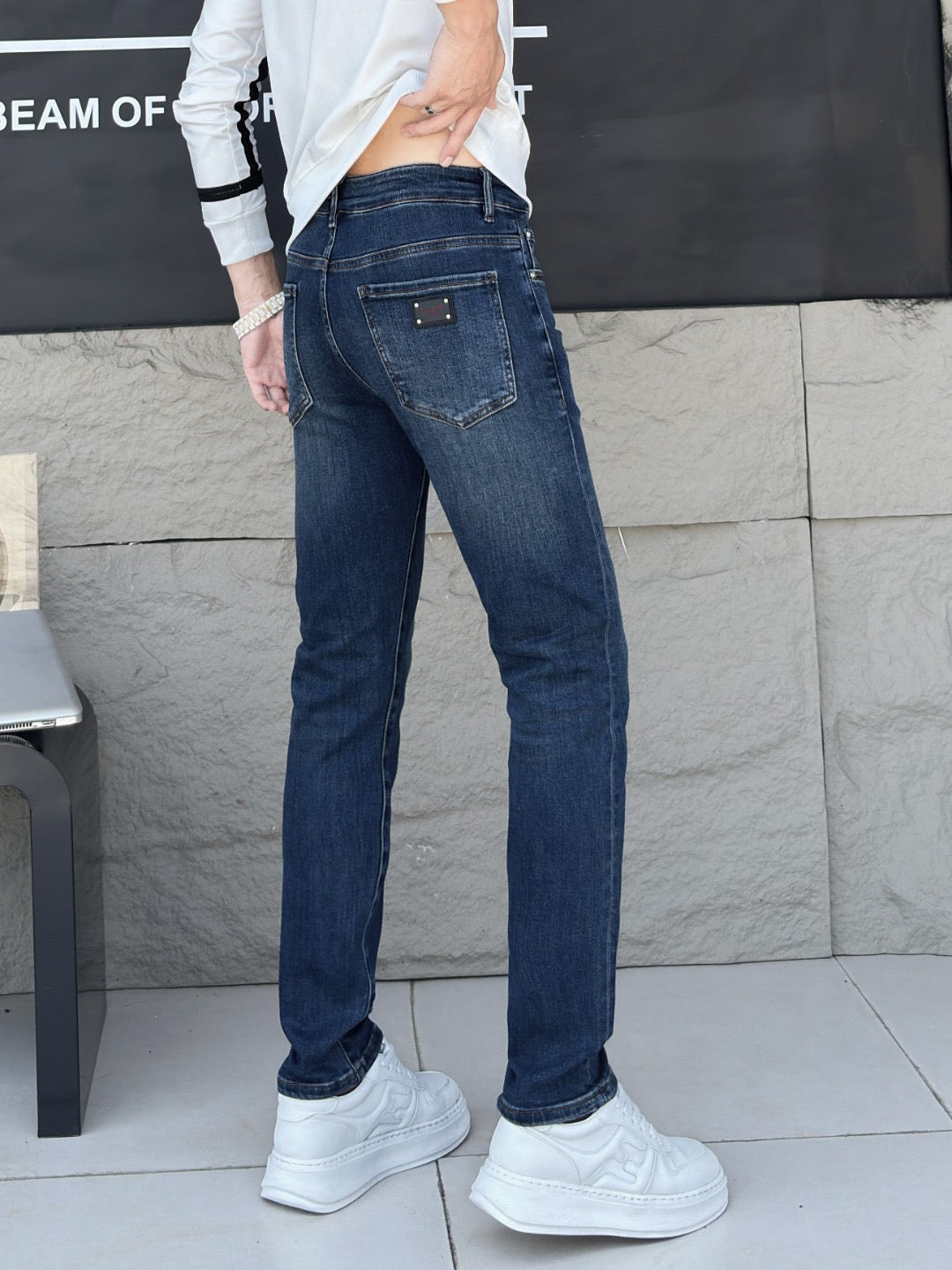 NEW-D*G JEANS