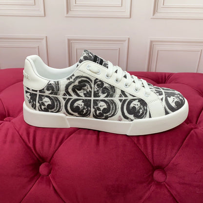 D*G 2026 Premium Leather Casual Sneakers - Designer Unisex Shoes in 2 White Styles