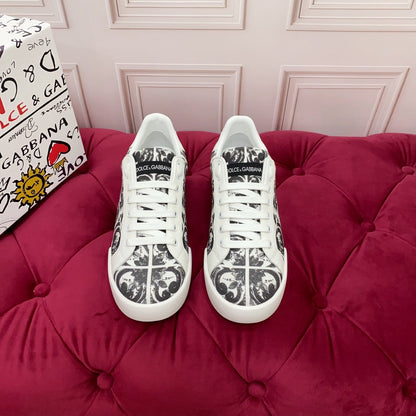 D*G 2026 Premium Leather Casual Sneakers - Designer Unisex Shoes in 2 White Styles