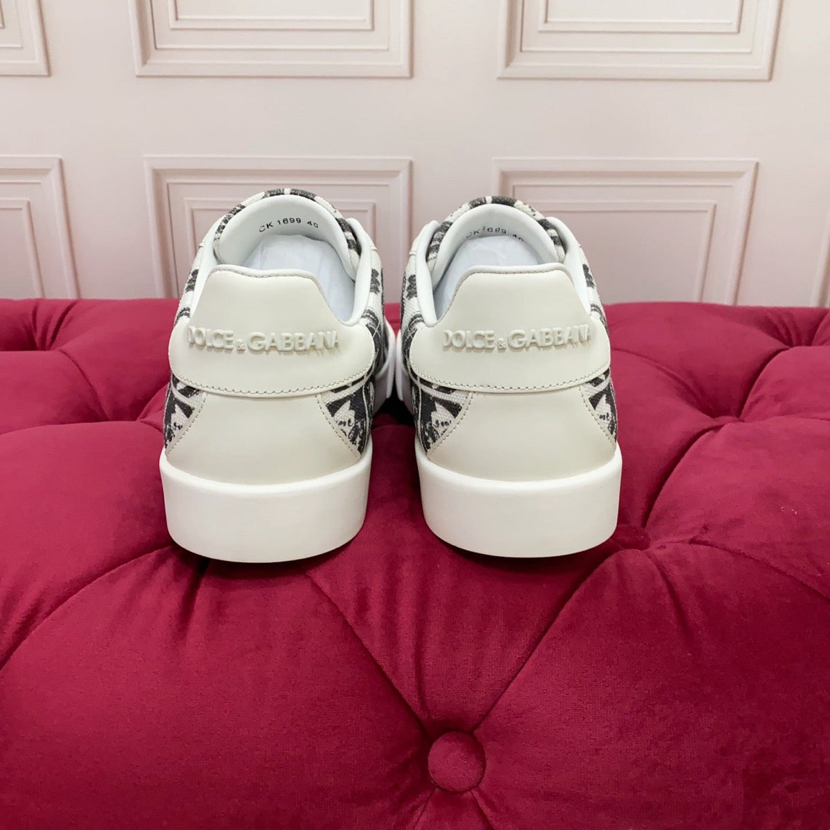 D*G 2026 Premium Leather Casual Sneakers - Designer Unisex Shoes in 2 White Styles