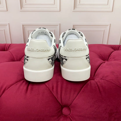 D*G 2026 Premium Leather Casual Sneakers - Designer Unisex Shoes in 2 White Styles