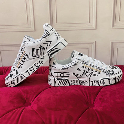 D*G 2026 Premium Leather Casual Sneakers - Designer Unisex Shoes in 2 White Styles