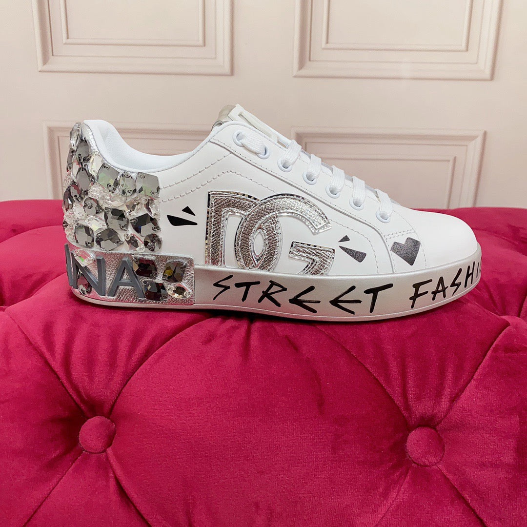 D*G 2026 Premium Leather Casual Sneakers - Designer Unisex Shoes in 2 Styles