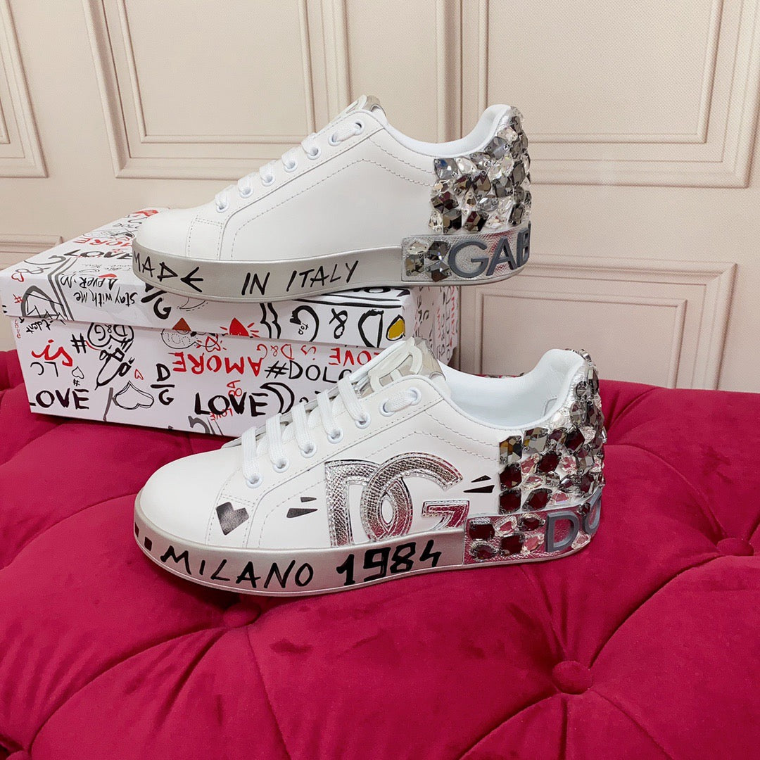 D*G 2026 Premium Leather Casual Sneakers - Designer Unisex Shoes in 2 Styles