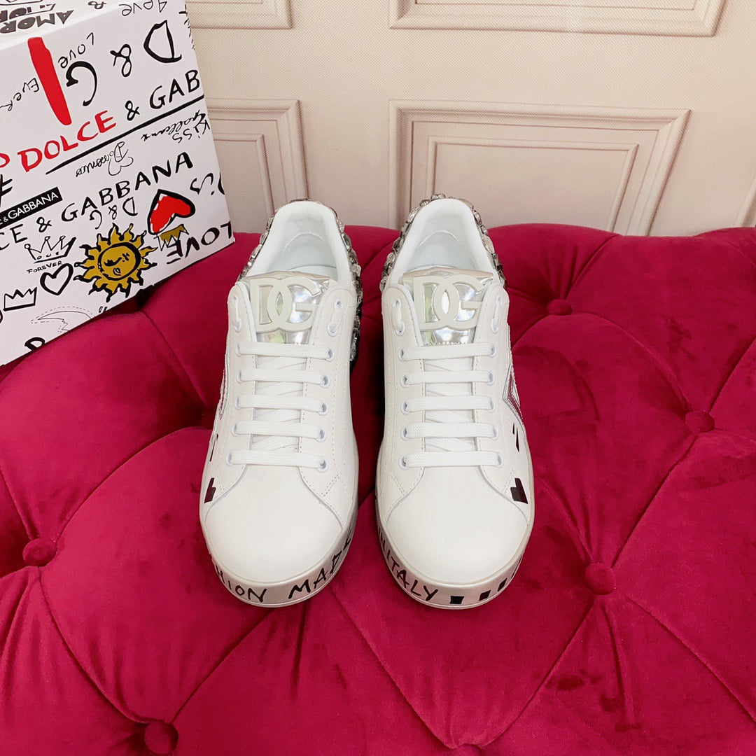 D*G 2026 Premium Leather Casual Sneakers - Designer Unisex Shoes in 2 Styles