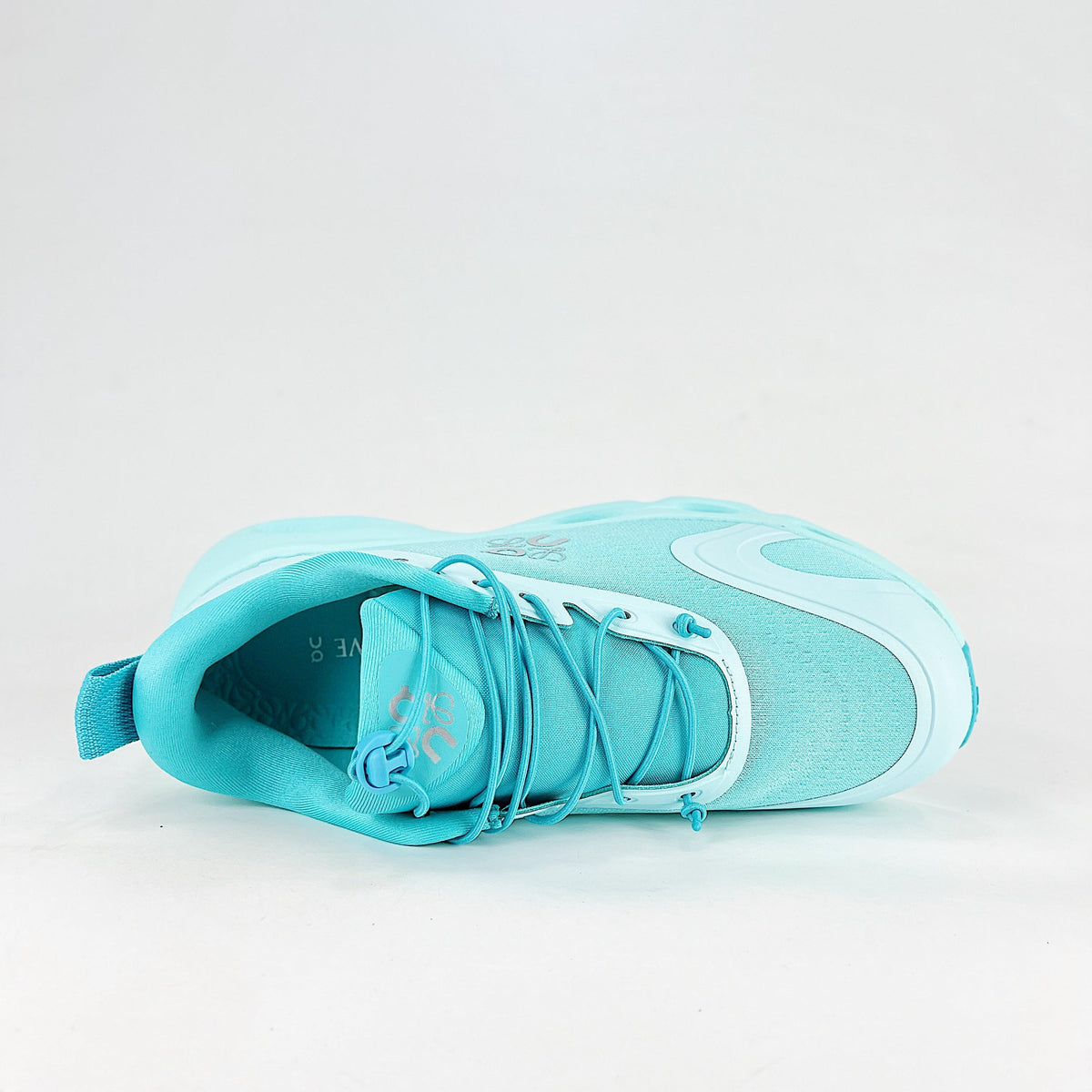 On Cloudsolo – Unisex Lightweight Breathable Luxury Running Shoes | Mint Blue & Aqua
