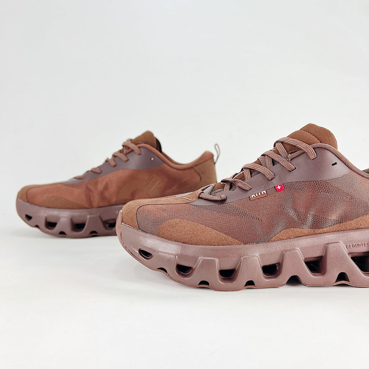 KITH × On Cloudswift K-Tech 1 – Unisex Lightweight Breathable Luxury Collaborative Running & Lifestyle Shoes | Chocolate Brown